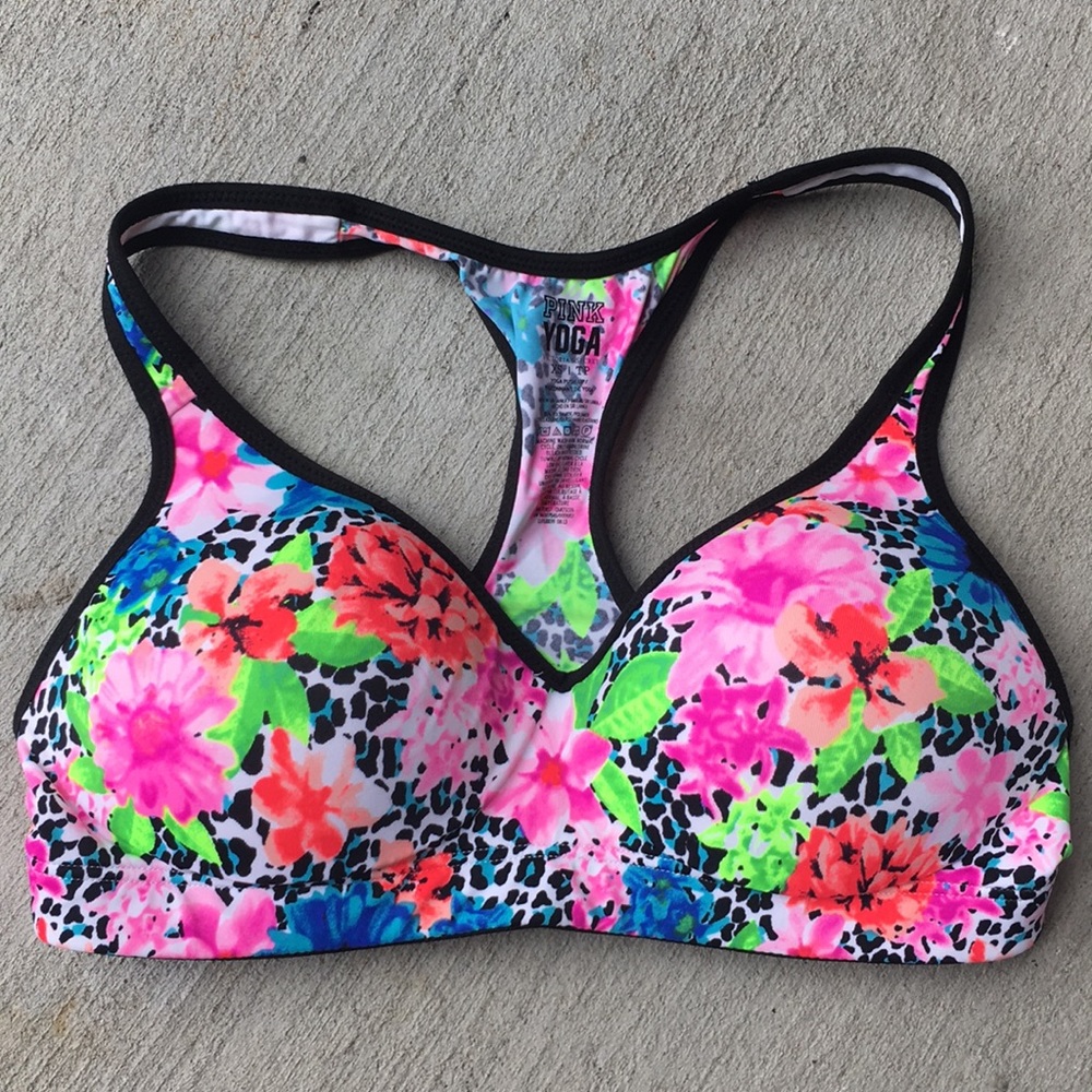 Victoria’s Secret PINK sports bra